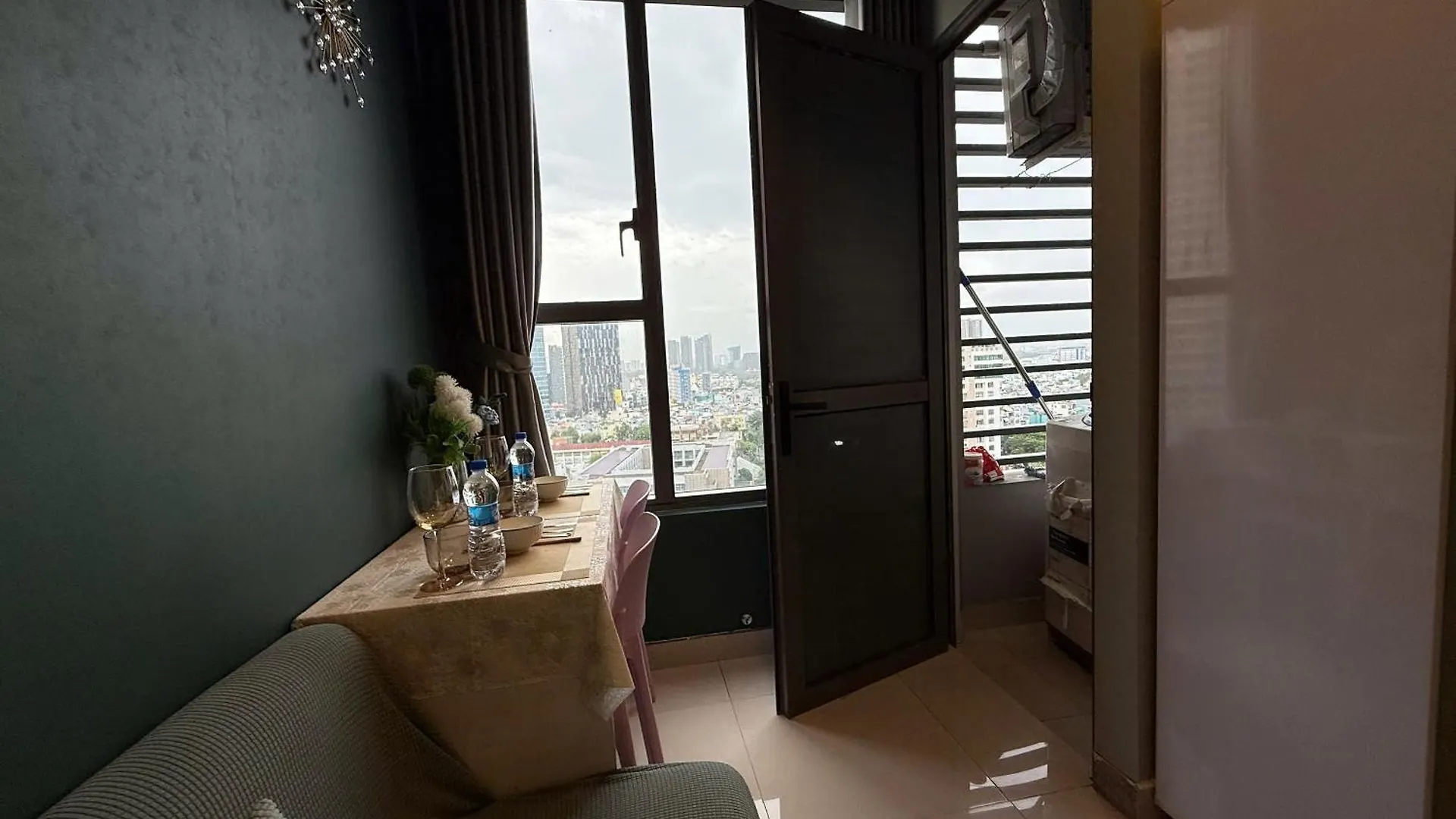 Saigon Home Apartment - Infinity Pool Ho Chi Minh City